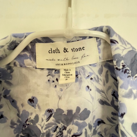 SOLD -Lightest floral button down top for summer - Picture 2 of 6